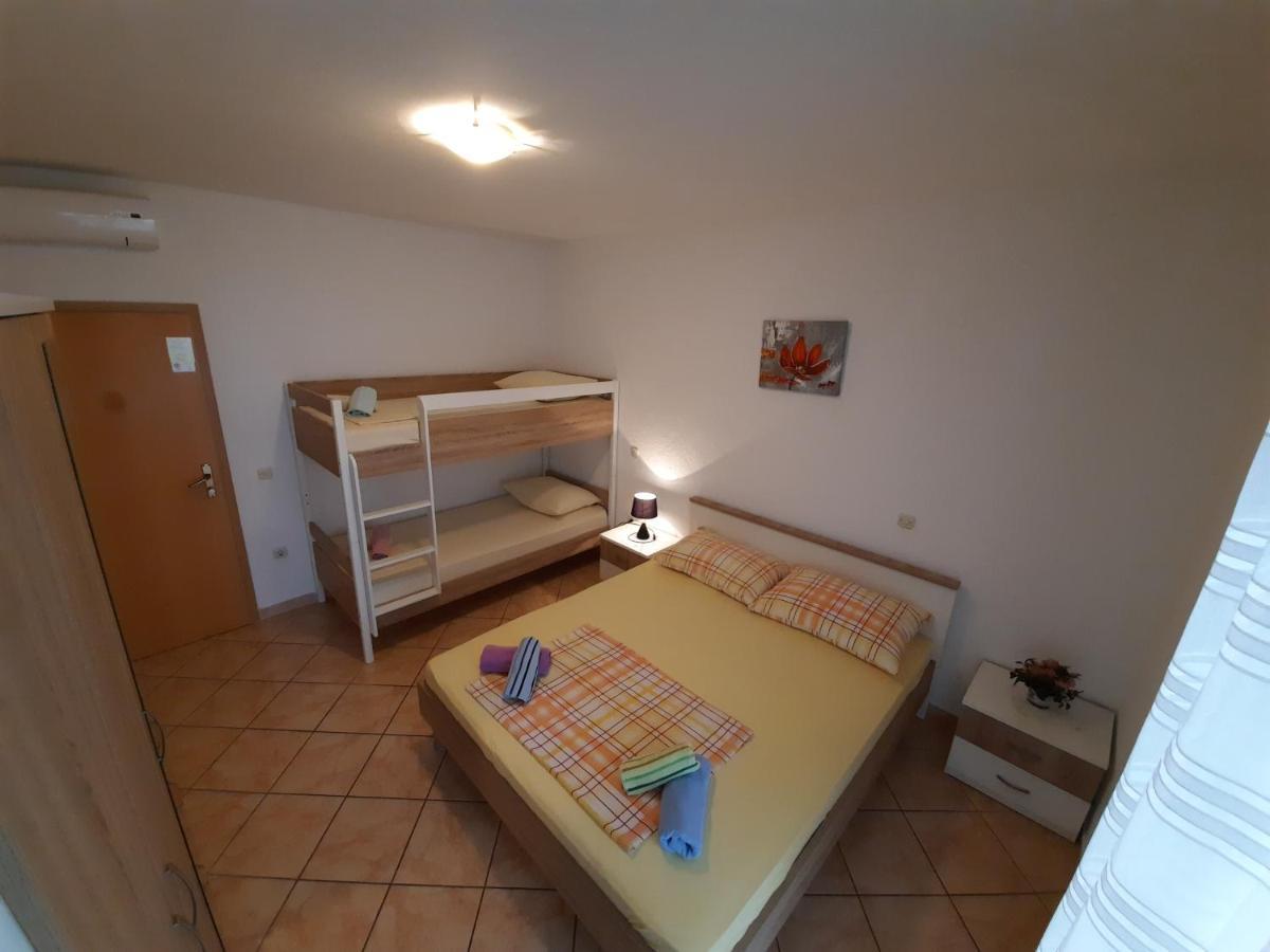 Studio Apartmani Ravlic Makarská Exteriér fotografie