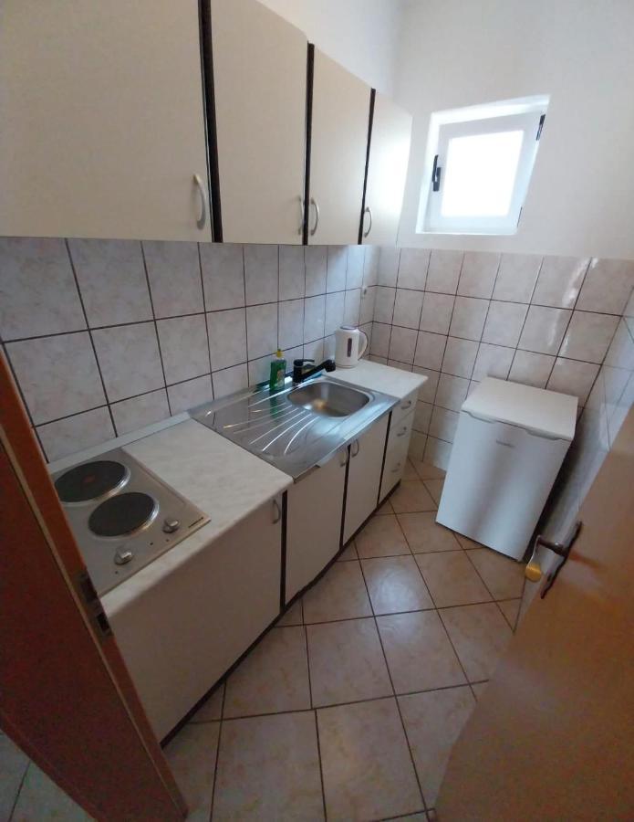 Studio Apartmani Ravlic Makarská Exteriér fotografie