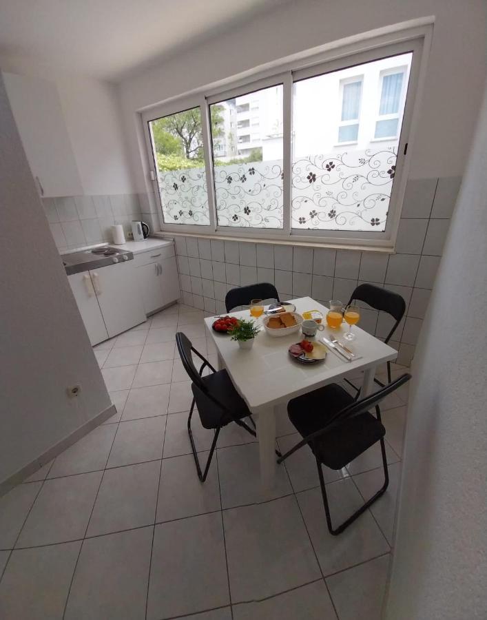 Studio Apartmani Ravlic Makarská Exteriér fotografie