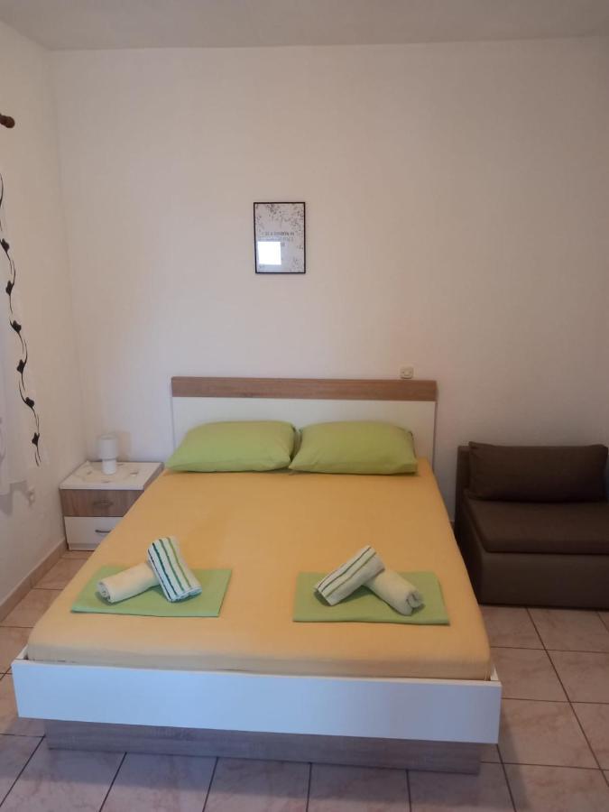 Studio Apartmani Ravlic Makarská Exteriér fotografie