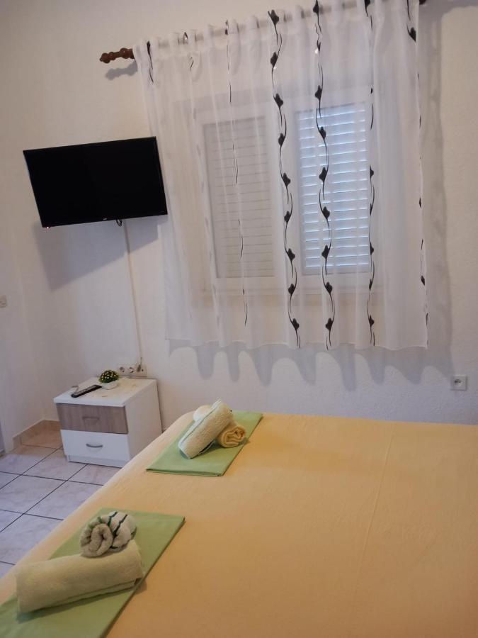 Studio Apartmani Ravlic Makarská Exteriér fotografie