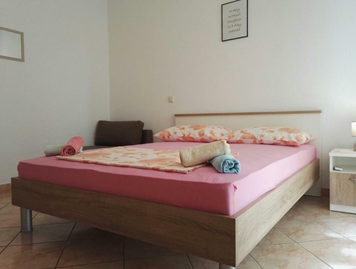 Studio Apartmani Ravlic Makarská Exteriér fotografie