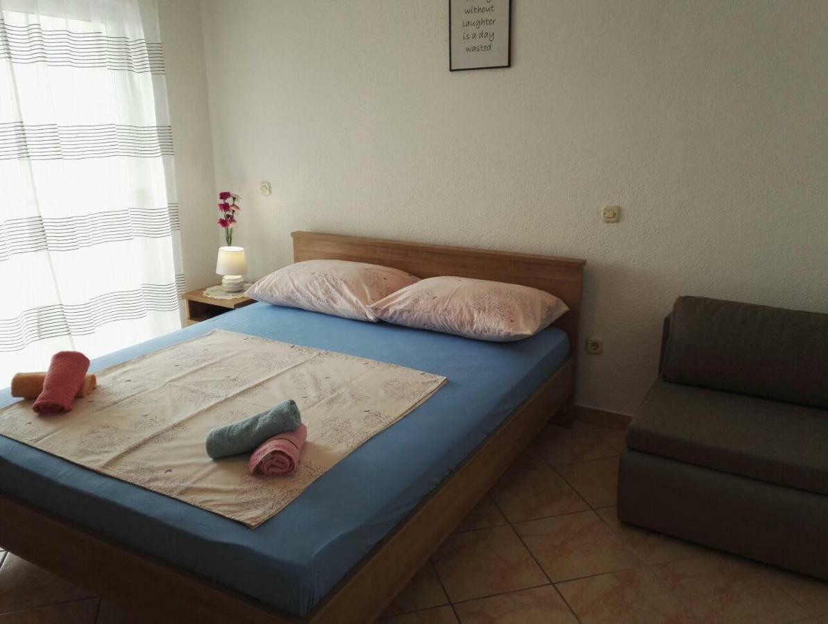 Studio Apartmani Ravlic Makarská Exteriér fotografie