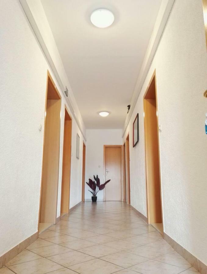 Studio Apartmani Ravlic Makarská Exteriér fotografie